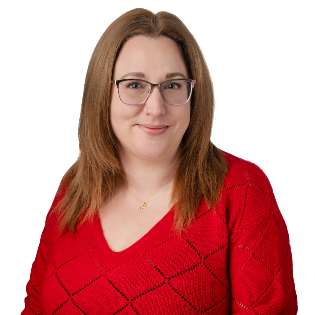 Amanda Stevens head shot